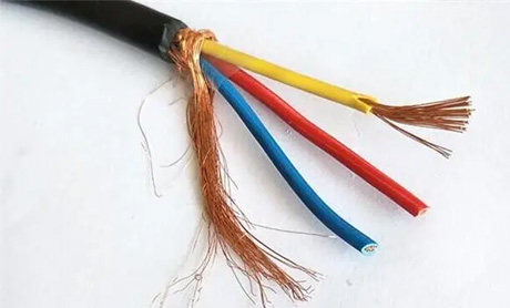 Cable industry: Trading technology for market share