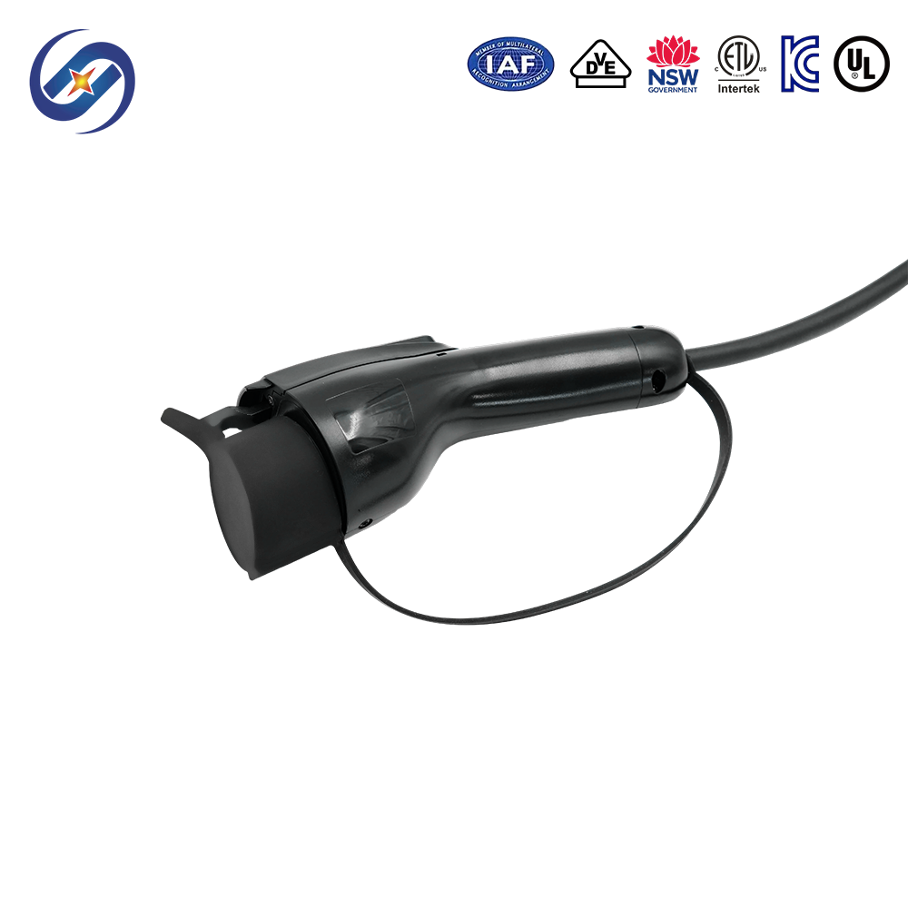 US Standard 5-15P Plug Type 1 EV Charger