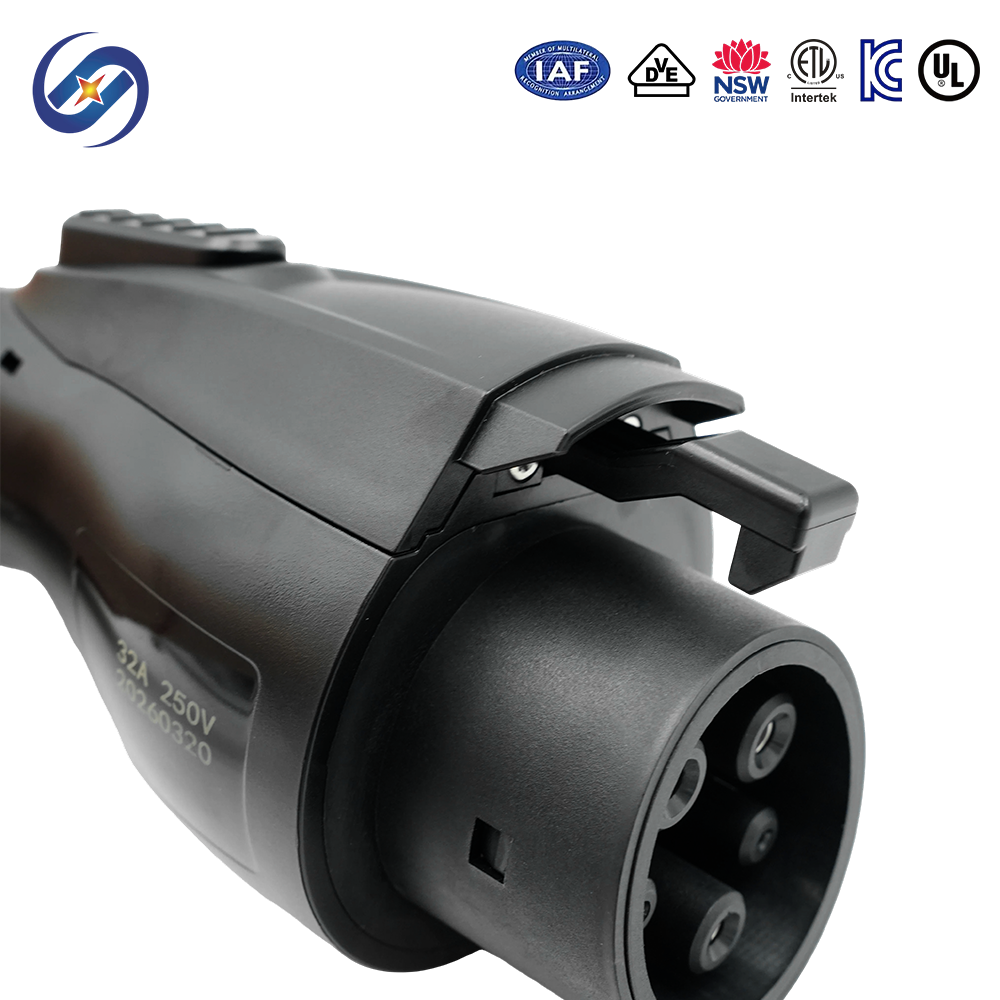 US Standard 14-50P Plug Type 1 EV Charger