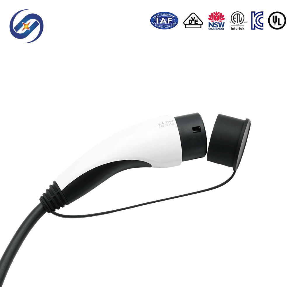 European Standard 32A CEE Industrial Plug Type 2 EV Charger
