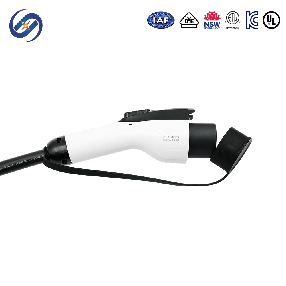 European Standard 32A CEE Industrial Plug GBT EV Charger